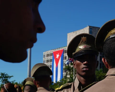 Cuba intensifie son soutien militaire à la Russie dans la guerre contre l’Ukraine