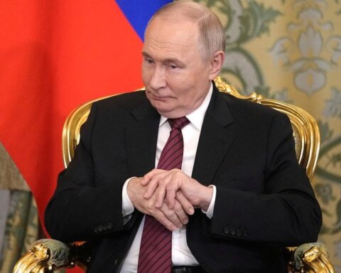 Déclarations contestées sur un prétendu encerclement