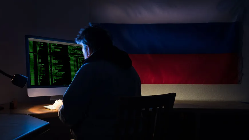 Des hackers russes piratent des fichiers du ministère britannique de la Défense