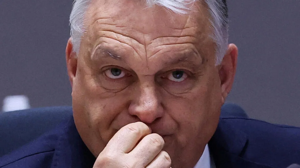 La Commission européenne sous pression après des révélations sur un réseau d’espionnage hongrois