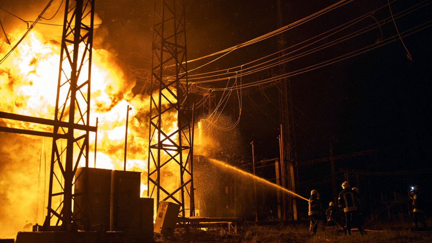 Nuit d'attaques massives contre l'infrastructure énergétique ukrainienne