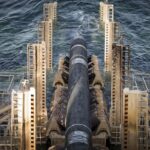 Schroeder défend la construction du gazoduc Nord Stream 2 devant le parlement régional