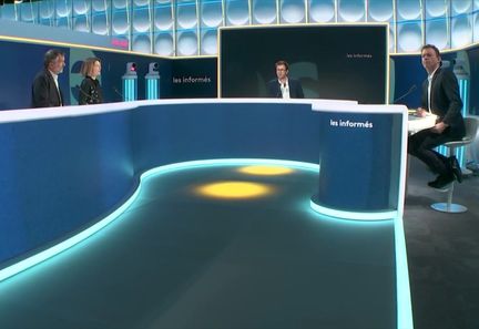 Accord sur les retraites et critiques d'Édouard Philippe lors des informés du matin du 17 octobre