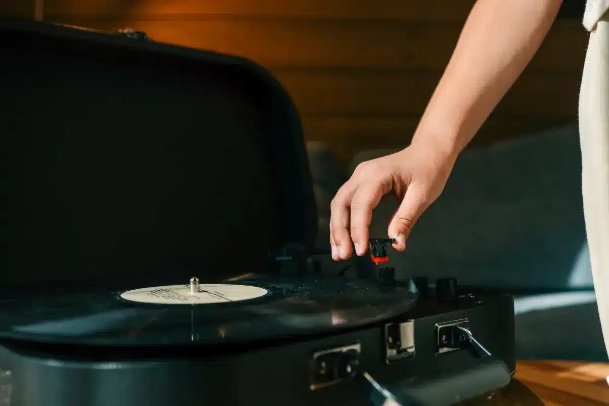 Ces vinyles anciens que vous conservez pourraient avoir une valeur considérable aujourd'hui.