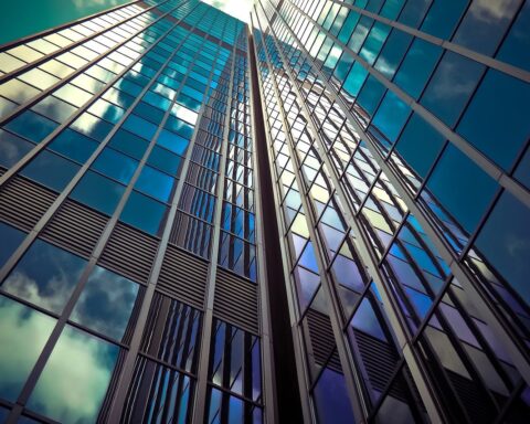 Crise de l'immobilier de bureau : mise en péril de l'industrie tertiaire