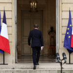 Démission surprise de Sébastien Lecornu : des électeurs expriment leur désillusion face à la crise politique