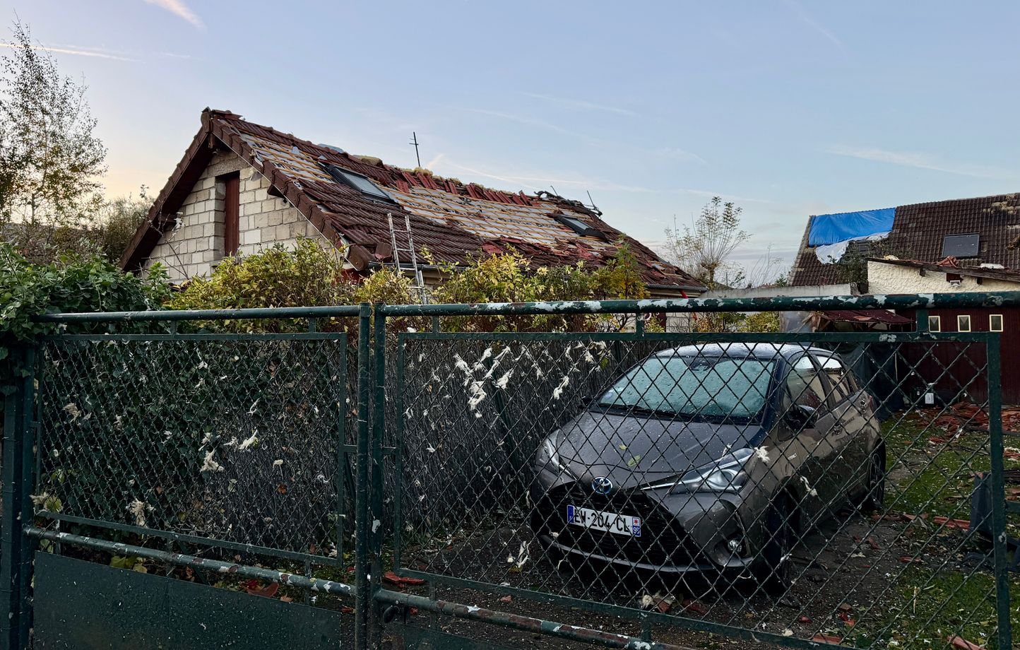 Des faux couvreurs profitent du désastre de la tornade à Ermont dans le Val-d’Oise