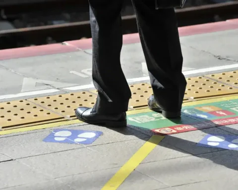 Deux étudiants découvrent une vulnérabilité dans le système de remboursement des billets de train et obtiennent 160 000 € en retour.