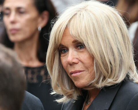 Dix personnes jugées à Paris pour cyberharcèlement contre Brigitte Macron