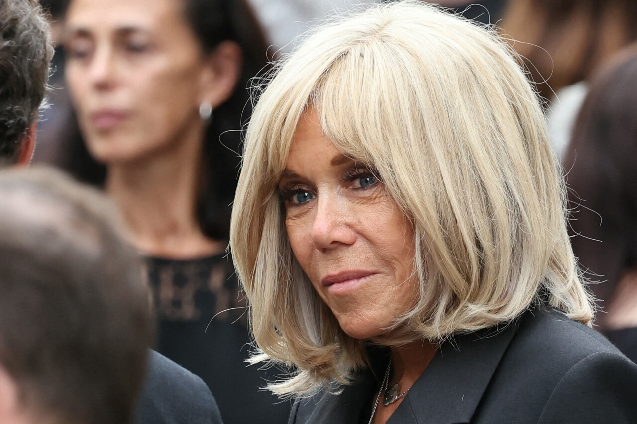 Dix personnes jugées à Paris pour cyberharcèlement contre Brigitte Macron