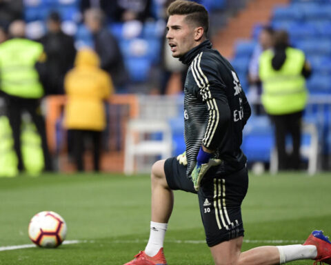 Éliminatoires Mondial 2026 : Luca Zidane exprime sa fierté de représenter l'Algérie tandis que l'Égypte valide son billet pour le tournoi.