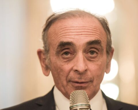 Eric Zemmour exclut une alliance avec le RN pour l'élection présidentielle, dénonçant ses penchants « socialistes »