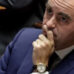 Examen du budget 2026 : l'avenir parlementaire incertain de Sébastien Lecornu