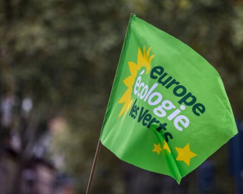 Hassen Hammou, leader des Écologistes à Marseille, convoqué pour corruption de mineur