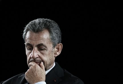 Incarcération de Nicolas Sarkozy : l'ancien président attendu mardi à la prison de la Santé à Paris