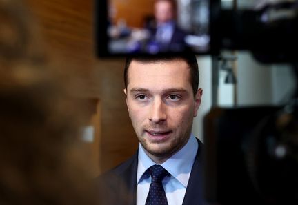 "Jordan Bardella appelle les électeurs de droite à unir leurs forces pour l'avenir de la France"