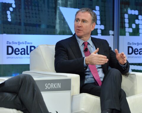 Ken Griffin alerte sur le prix record de l'or à 4 000 $ et la faiblesse du dollar