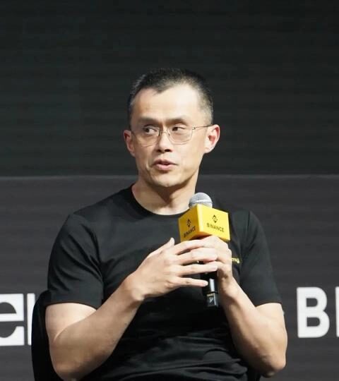 La chute de 99 % d'un memecoin lié à la statue de CZ après son désaveu par le fondateur de Binance