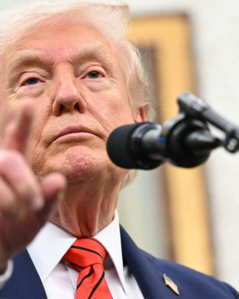 La chute du marché des cryptomonnaies attribuée à l'annonce de Trump et à des erreurs techniques