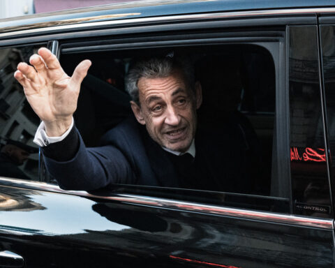 La cour d’appel de Paris examinera la demande de remise en liberté de Nicolas Sarkozy le 10 novembre 2025
