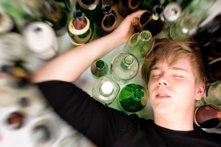 La drunkorexie : un phénomène préoccupant chez les jeunes consommateurs d'alcool en France
