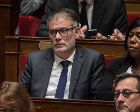 La non-censure du PS pourrait-elle fragiliser l'union de la gauche ?