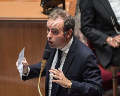 La suspension de la réforme des retraites pourrait bénéficier aux générations futures en France