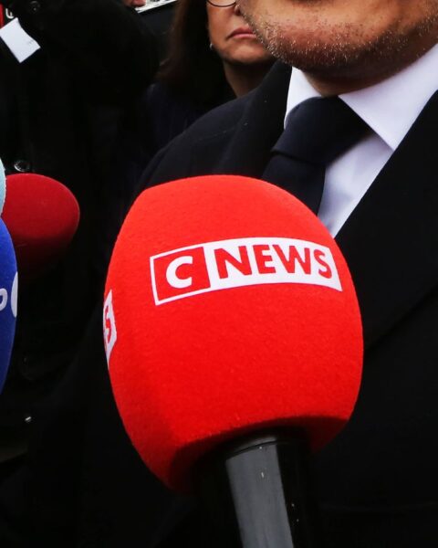 L'Arcom examine le traitement de la condamnation de Nicolas Sarkozy par CNews