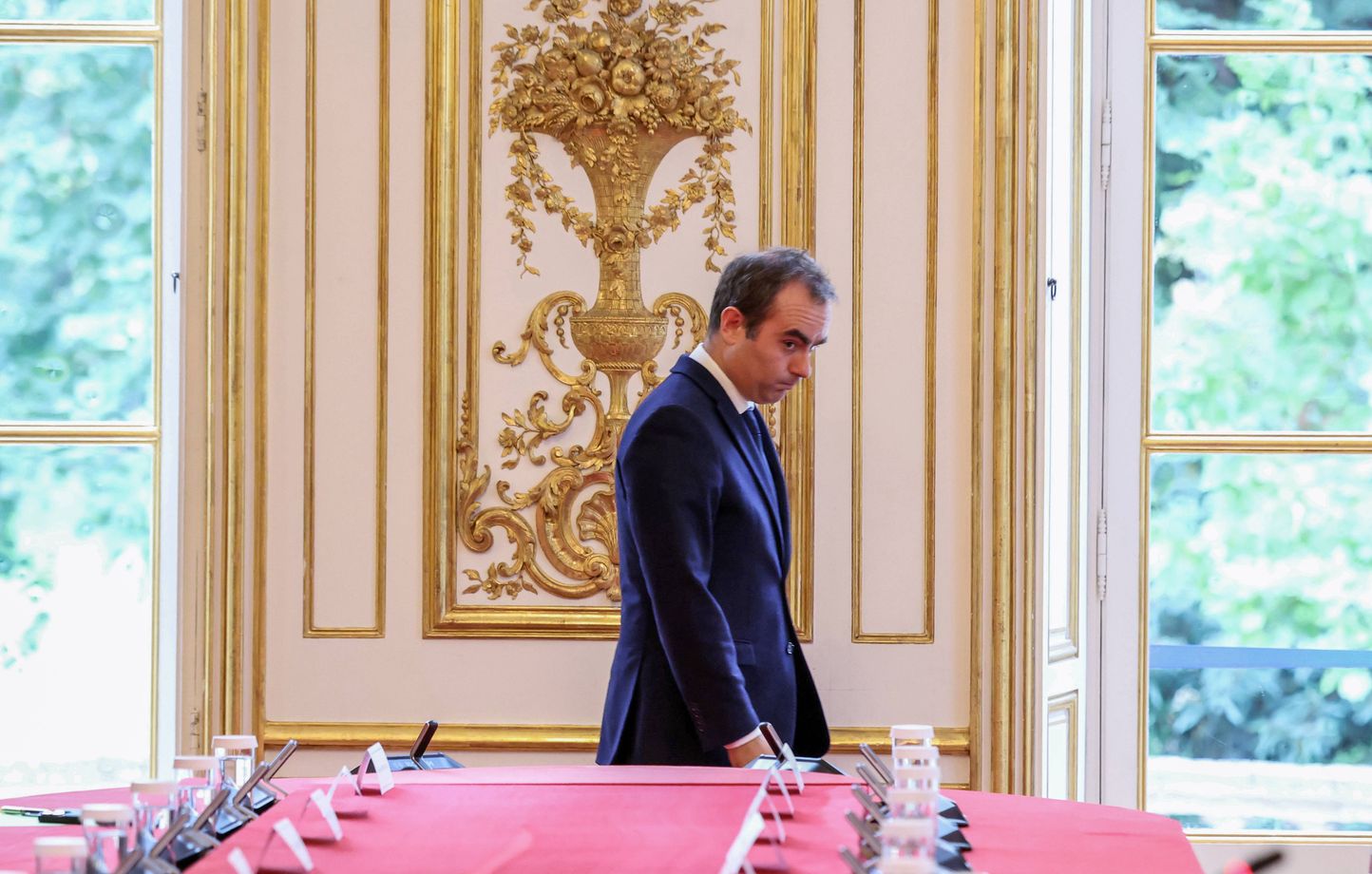 Le gouvernement Lecornu II face aux critiques entre Bardella et Faure sur les retraites