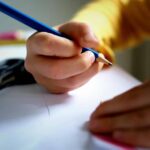 Le projet de budget 2026 annonce la suppression de 4 000 postes d'enseignants.