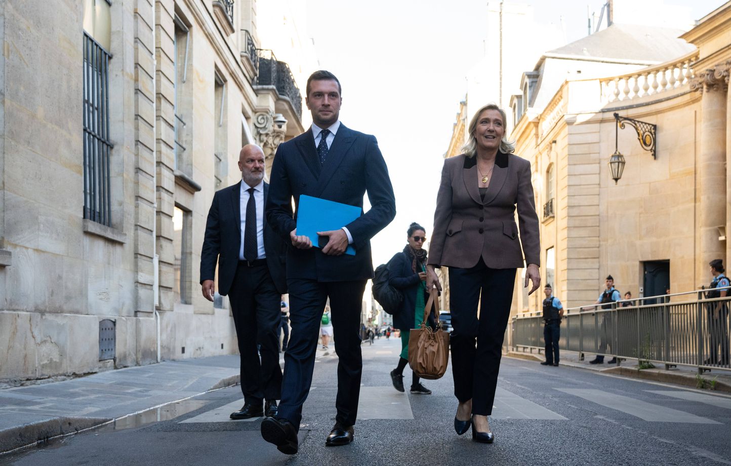 Le Rassemblement national largement en tête des intentions de vote pour la présidentielle selon un sondage