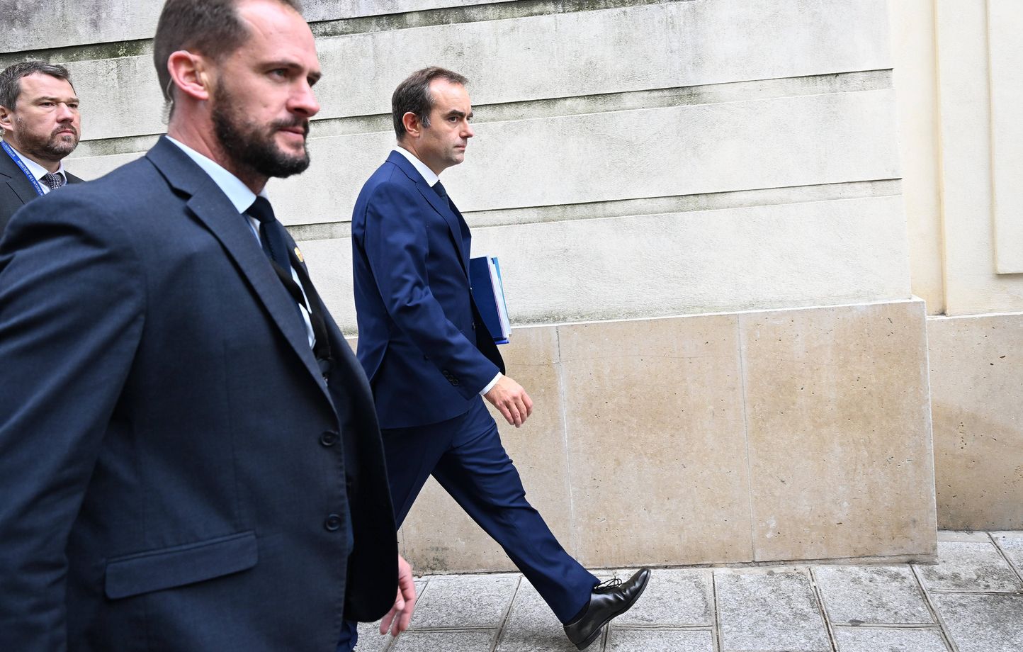 Les parents du Premier ministre Sébastien Lecornu placés sous protection policière pour des raisons de sécurité
