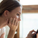 Les parents parfaits sur Instagram : la pression des réseaux sociaux face à une parentalité irréelle
