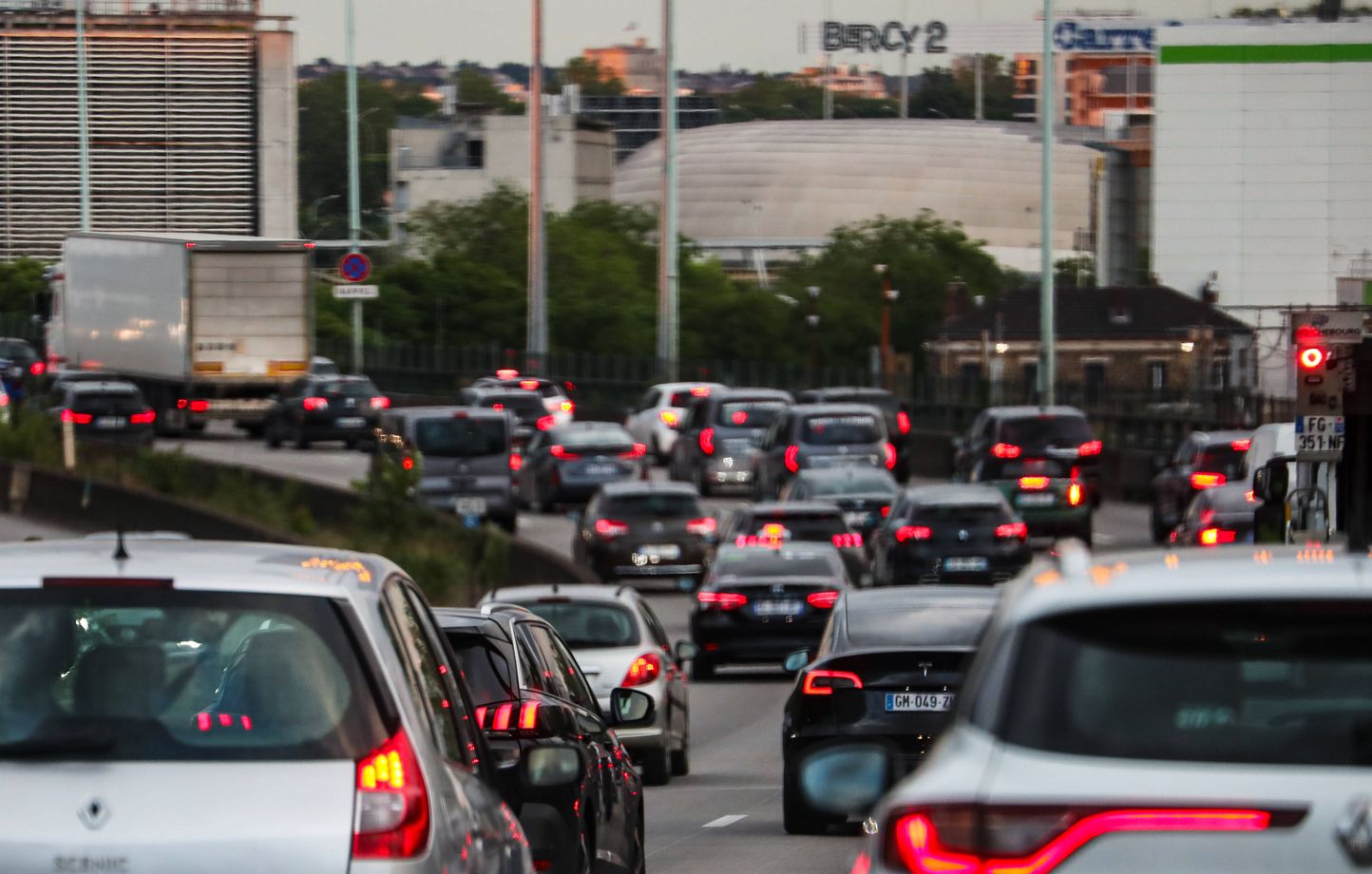 Les projections de baisse des émissions de gaz à effet de serre en France pour 2025 restent très insuffisantes