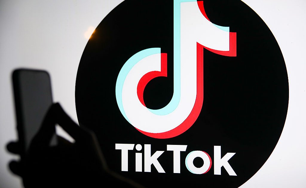 L'Indonésie suspend puis rétablit la licence d'exploitation de TikTok après des demandes de données sur les manifestations anti-gouvernementales