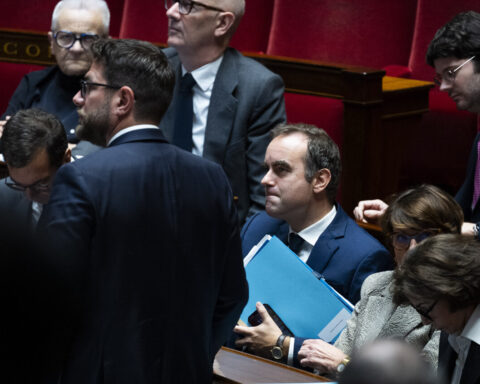 Motion de censure de LFI rejetée de justesse : découvrez le vote des députés du 16 octobre 2025