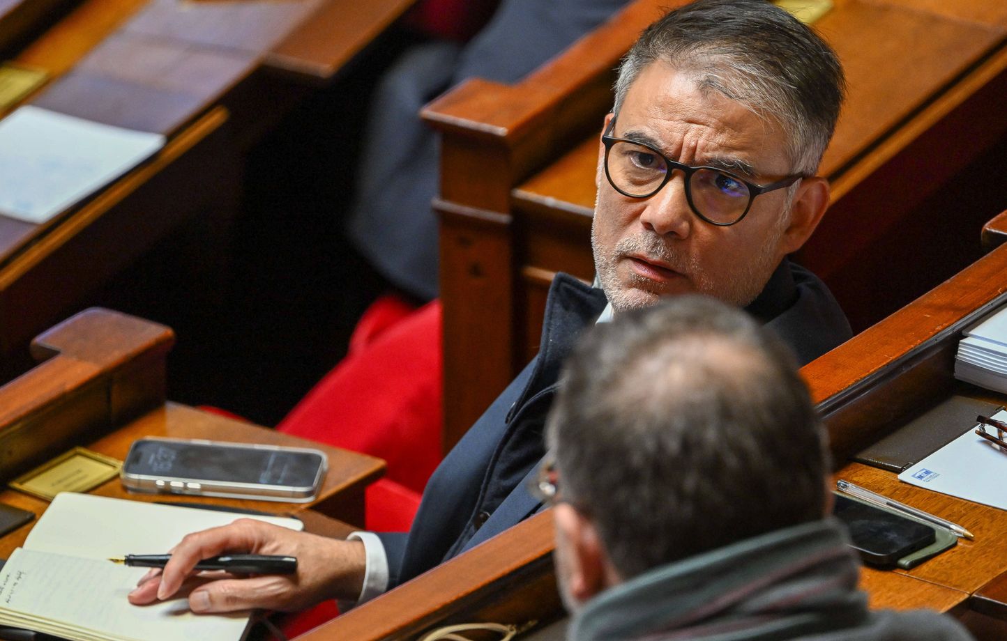 Olivier Faure menace de dissolution si le gouvernement n'accepte pas la taxe Zucman