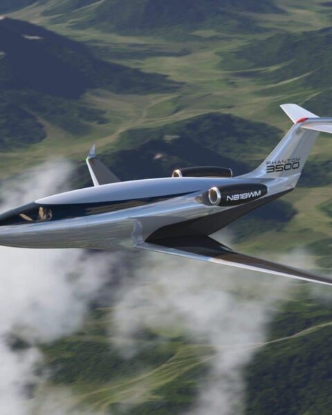 Otto Aerospace présente le Phantom 3500, un jet d'affaires innovant et futuriste.