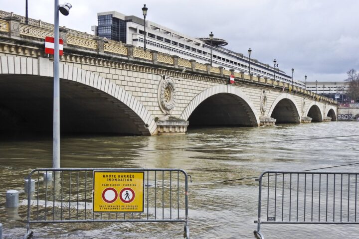 Paris simule une crue de la Seine à plus de 7 mètres pour sensibiliser à la gestion des inondations