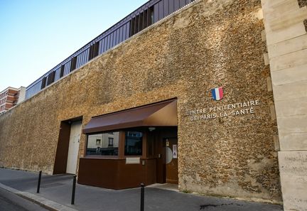 Protection de Nicolas Sarkozy en prison : le secrétaire national des surveillants dénonce un mépris pour leur travail
