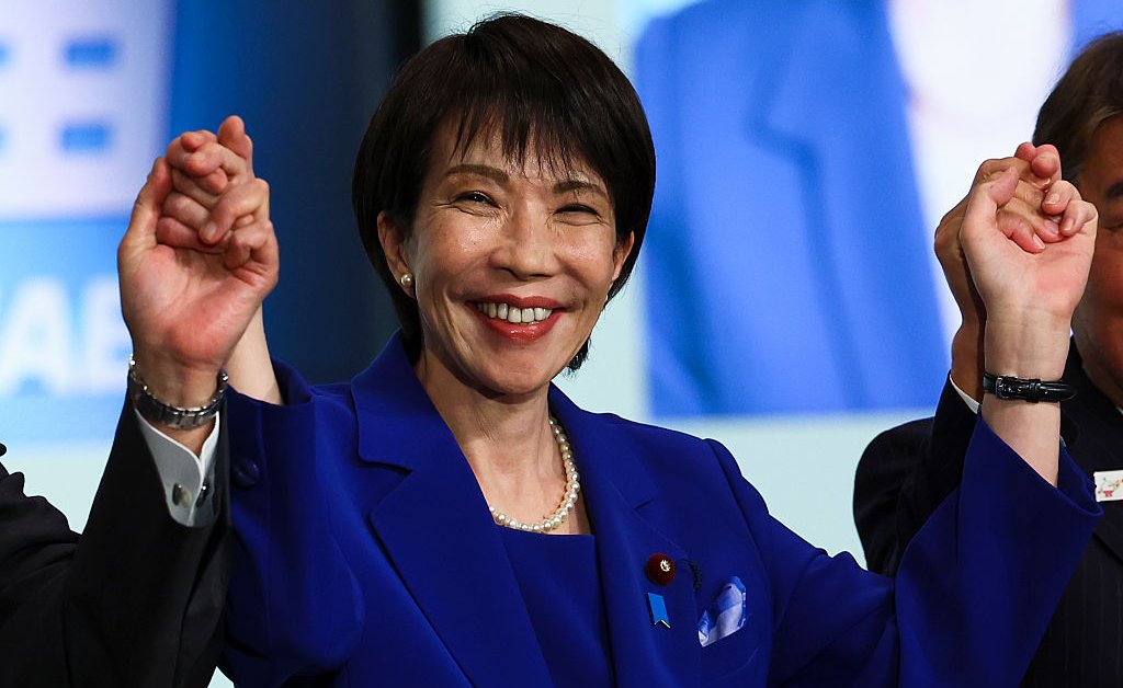 Sanae Takaichi élue première femme à la tête du Parti libéral-démocrate au Japon