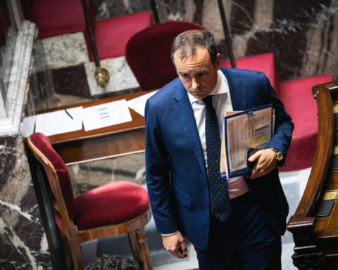 Sébastien Lecornu abandonne le 49.3 : quelle impact sur l'opposition et le budget ?