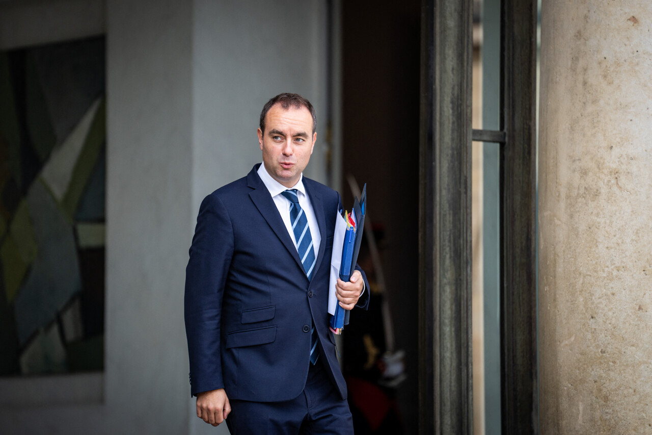 Sébastien Lecornu démissionne de son poste, un bouleversement politique pour la France