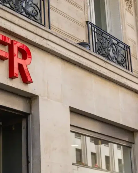 SFR en péril : Analyse des rumeurs entourant la possible disparition de l'opérateur français