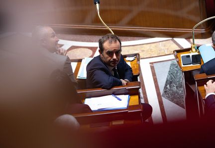 Suspension de la réforme des retraites : Emmanuel Macron et Sébastien Lecornu face à un couac gouvernemental
