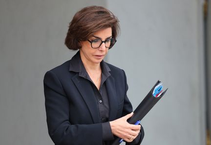 Suspension des six ministres Les Républicains du gouvernement de Sébastien Lecornu