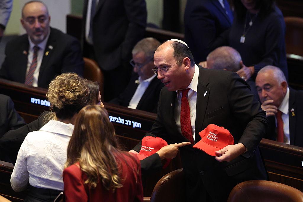 Trump déclare la fin de la guerre à Gaza lors de son discours à la Knesset