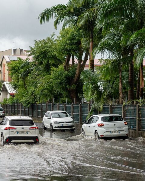 Un automobiliste décède après la tempête tropicale Jerry en Guadeloupe