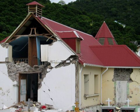 Un séisme de 6,7 magnitude secoue les Antilles sans faire de blessés ni de dégâts immédiats