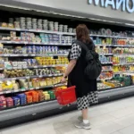 « Une quête de rapidité et d'économie : la nouvelle tendance qui révolutionne les supermarchés en France »